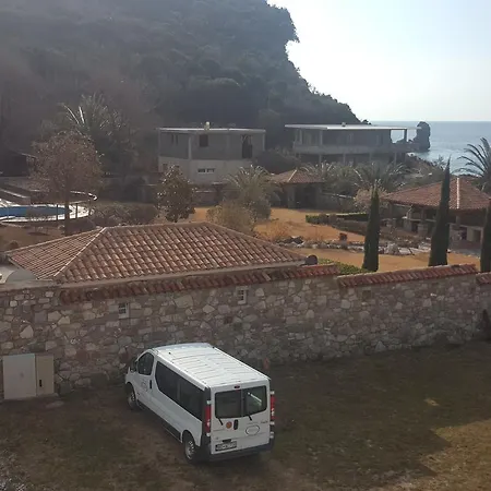 Buljarica Bay Apartments-3