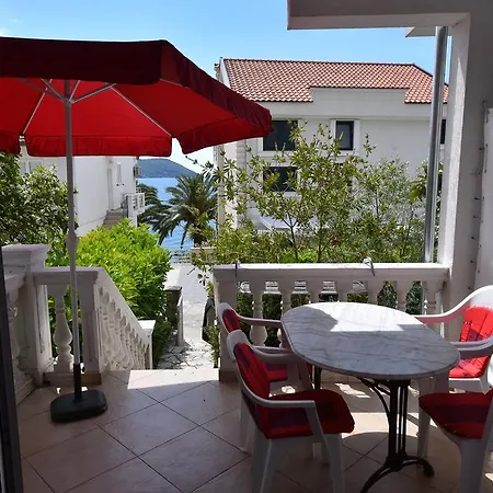 Nikic Apartments-3