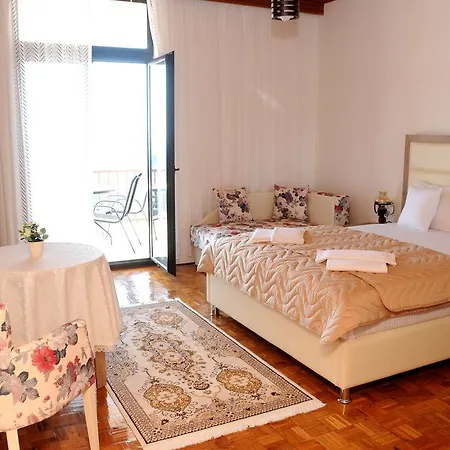 Guest House Smajlaga-3