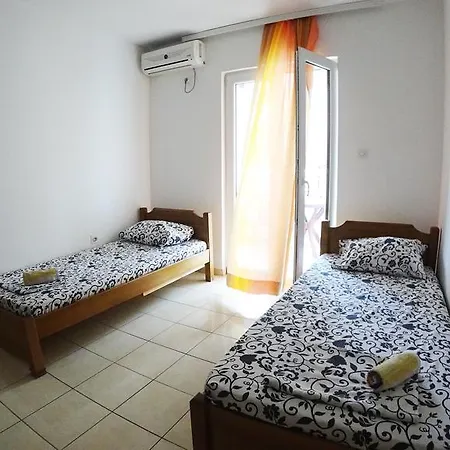 Guesthouse Sun Hostel-2