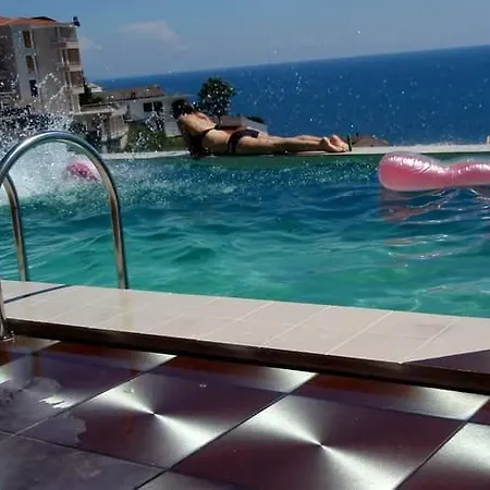 Apartments Monte-3