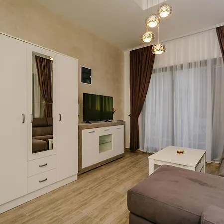Opium Mar Apartments-3