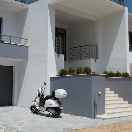 Flo Apartments-3