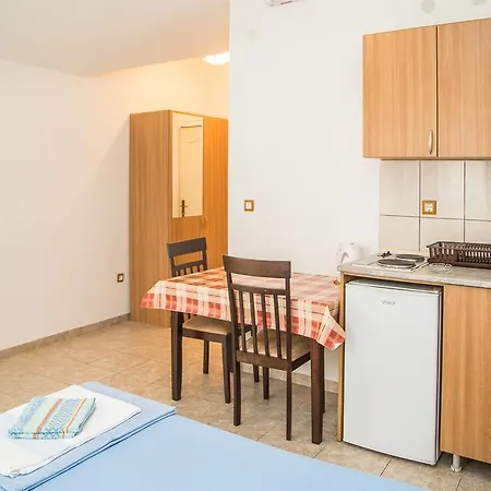 Apartmani Ksenija-2
