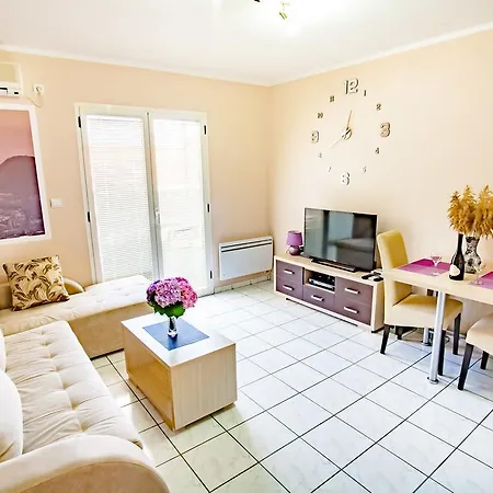 Apartments Adriatic-3