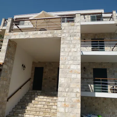 Villa M Family-2