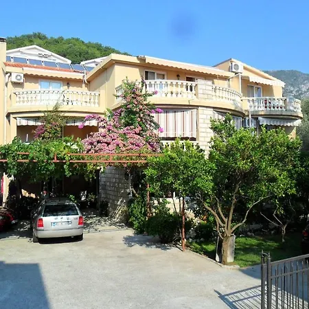 Apartments Kalluka-2