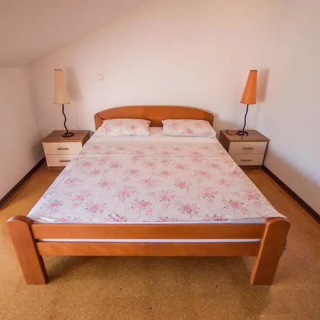 Apartment Kiwi-2