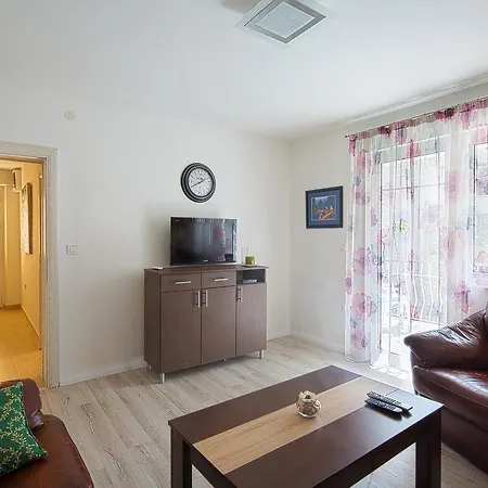 Apartman Aleksandra-2
