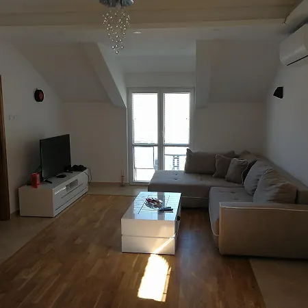 Apartment Misulino-3