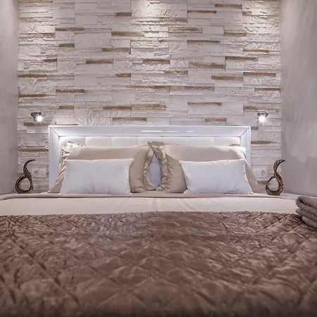 Luxury Boutique Studio Apartments-2