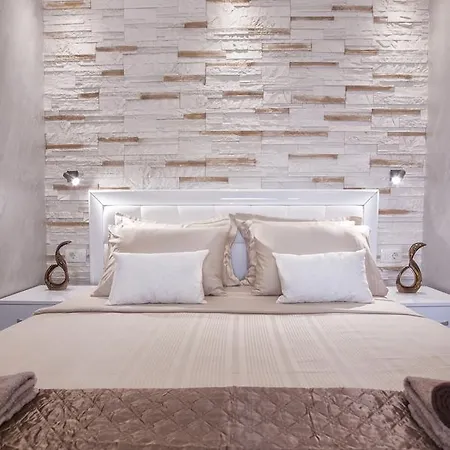 Luxury Boutique Studio Apartments-3