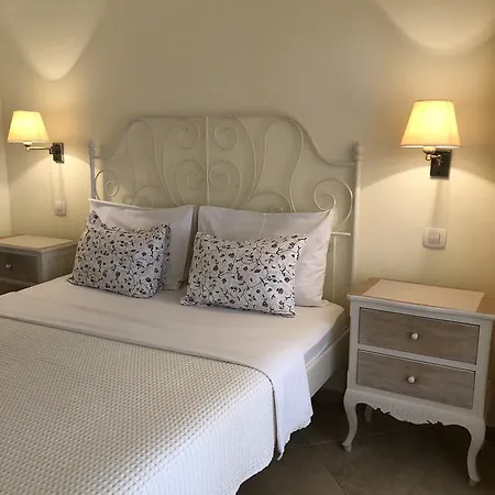 Guest House Sea Breeze-3