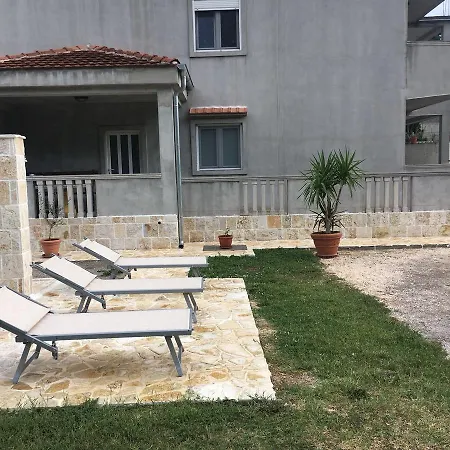 Apartment Elena-2