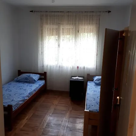 Jovanita-3