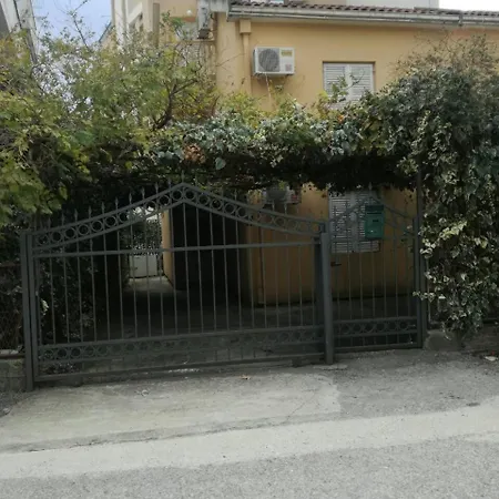 Djukic Apartments-2