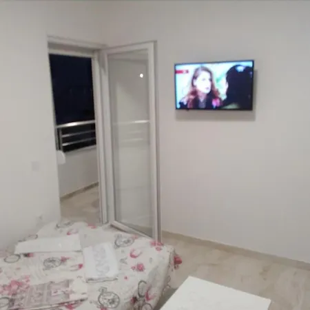 Apartmani M&V-3