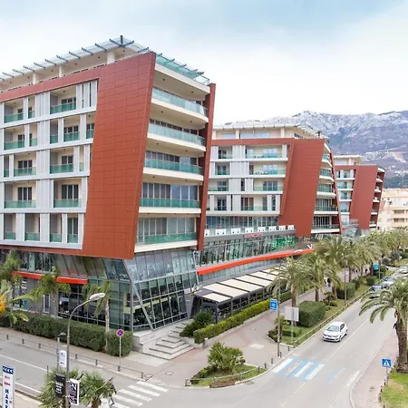 Central Budva Apartment-3