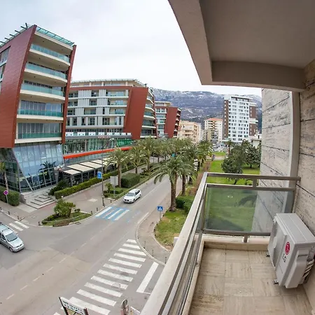 Central Budva Apartment A10-3