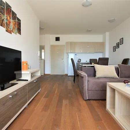 Amazing Sea View Apartment-2
