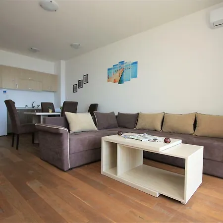 Amazing Sea View Apartment-3