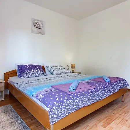 Libra Apartments-2