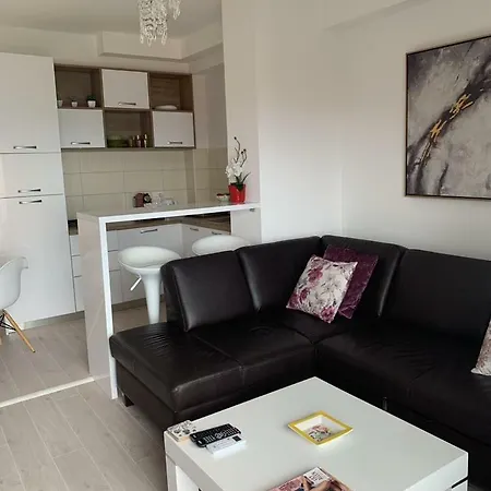 Urban Apartment-2