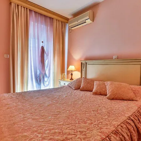 Villa Imperija Guesthouse-2
