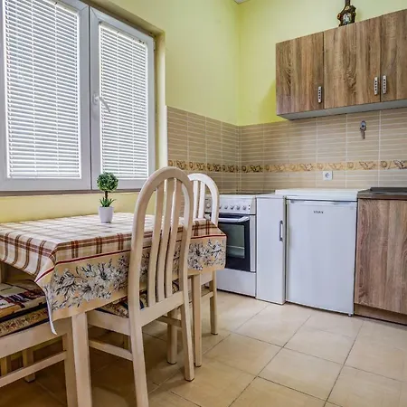 Ivan Apartments-2