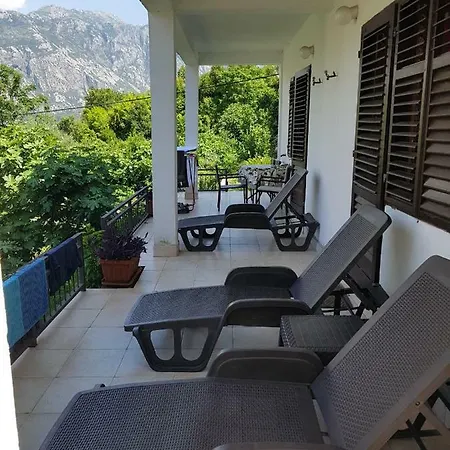 Apartmani Sara-2
