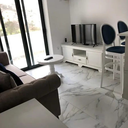 Apartment Apollo 2-2