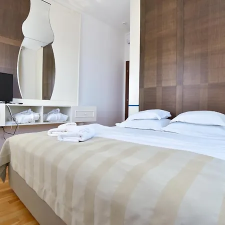 Barbeta Accommodation-2