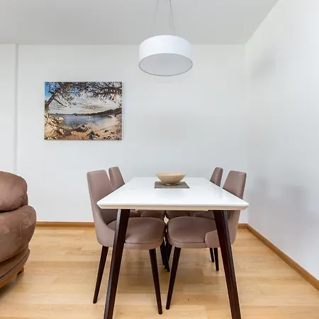 Apartments Lora In Apart-Hotel-2