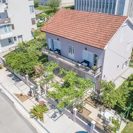 Ioannis Apartments-3