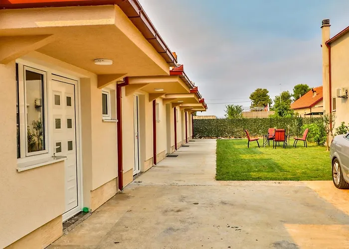 Simo Apartments Airport Podgorica