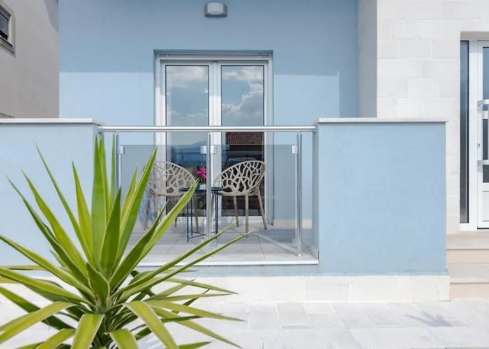 Apartments Stetonn Kotor