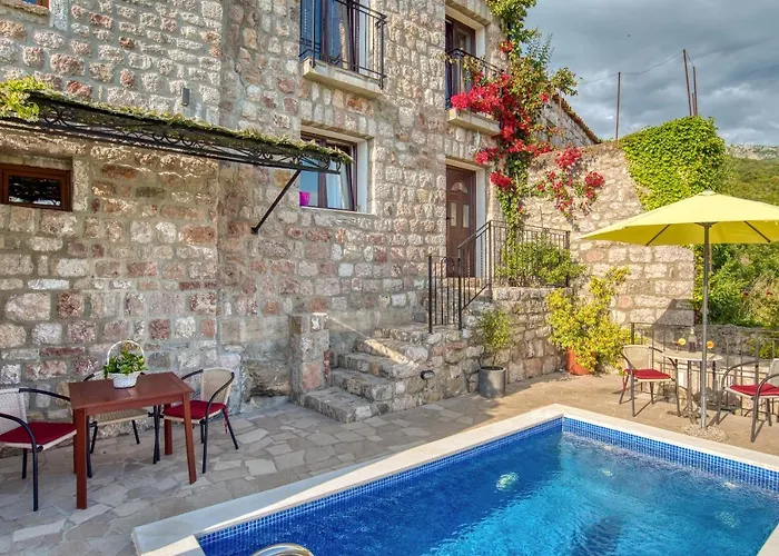 Villa Old Olive 2 Budva