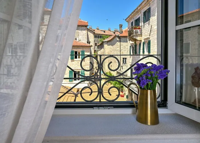 Apartments Hun Cattaro che accetta animali