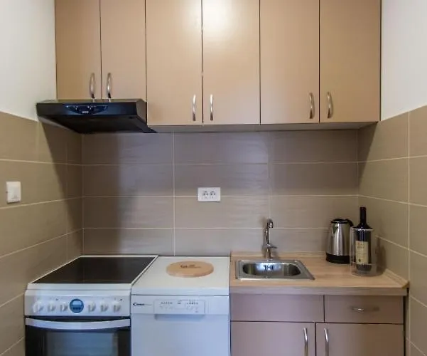 Sunny Hill Suite Ljubovic Podgorica