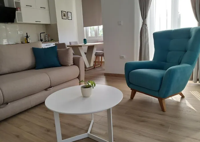 Pet friendly Petivat Gardens Apartment