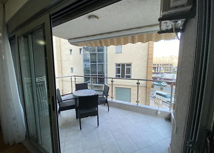 Dragan Apartment Budva