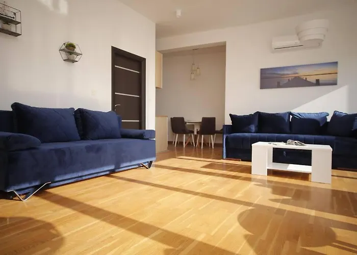 Modern 1 Bedroom Apartment With Amazing Sea View Budva acceptant les animaux