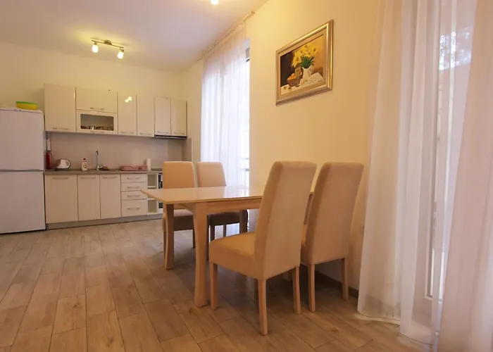 Przno Apartments Sveti Stefan
