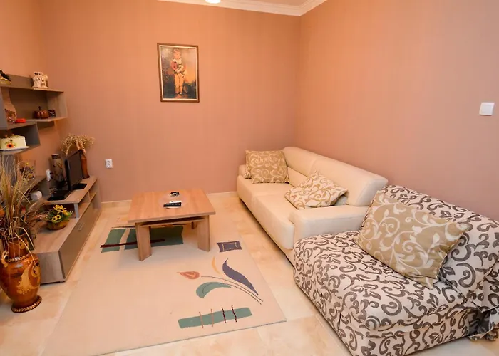 Marinero Apartments Kotor