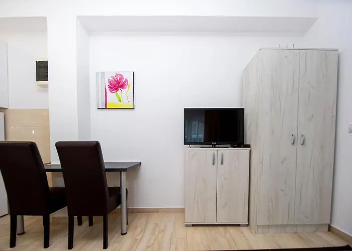 Mejic Apartments Kotor