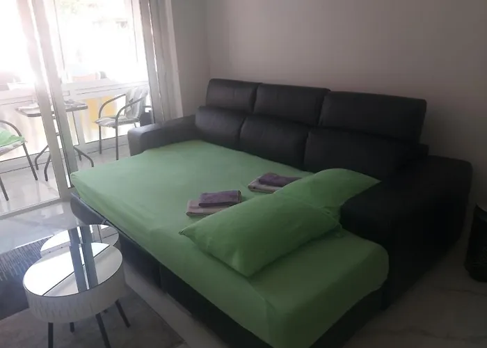 Pet friendly Studio 033 Budva