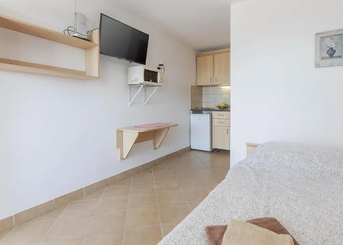 Pet friendly Crystal Sky Apartments Kotor