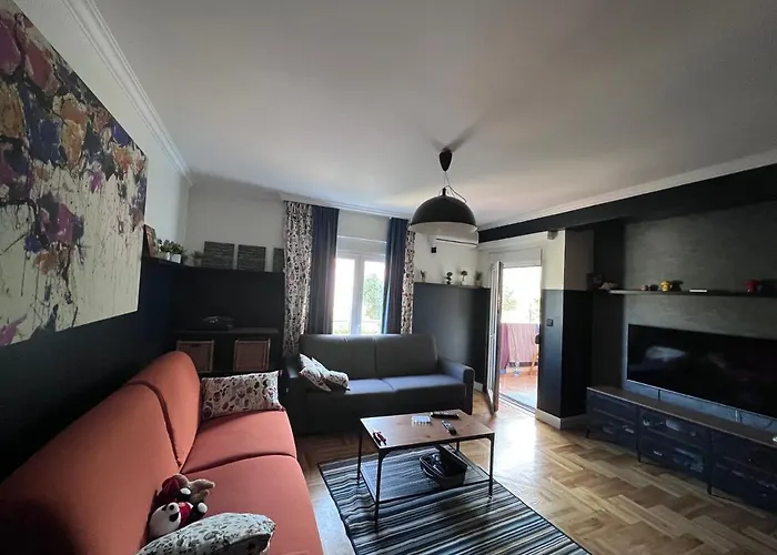 Apartment Przno Sveti Stefan che accetta animali
