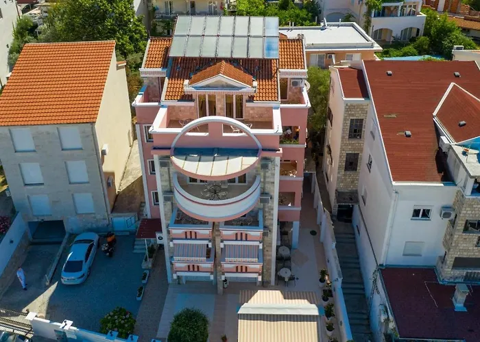 Goedkope hotels in Budva