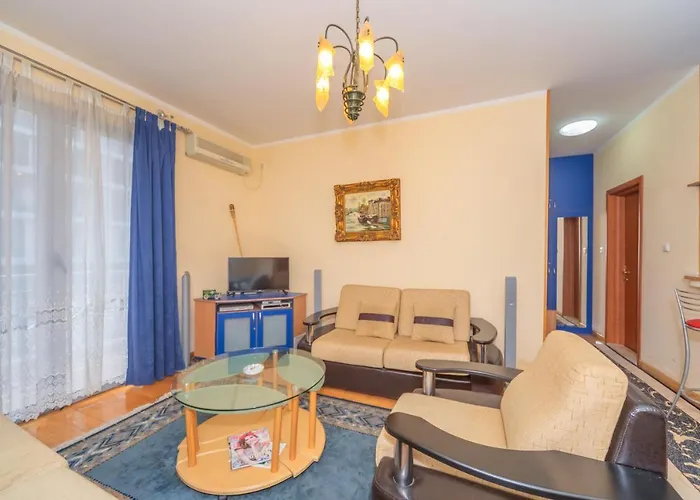 Boetiek White Bear Budva